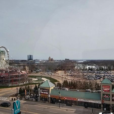 Vittoria Hotel & Suites ไนแอการาฟอลส์ ภายนอก รูปภาพ