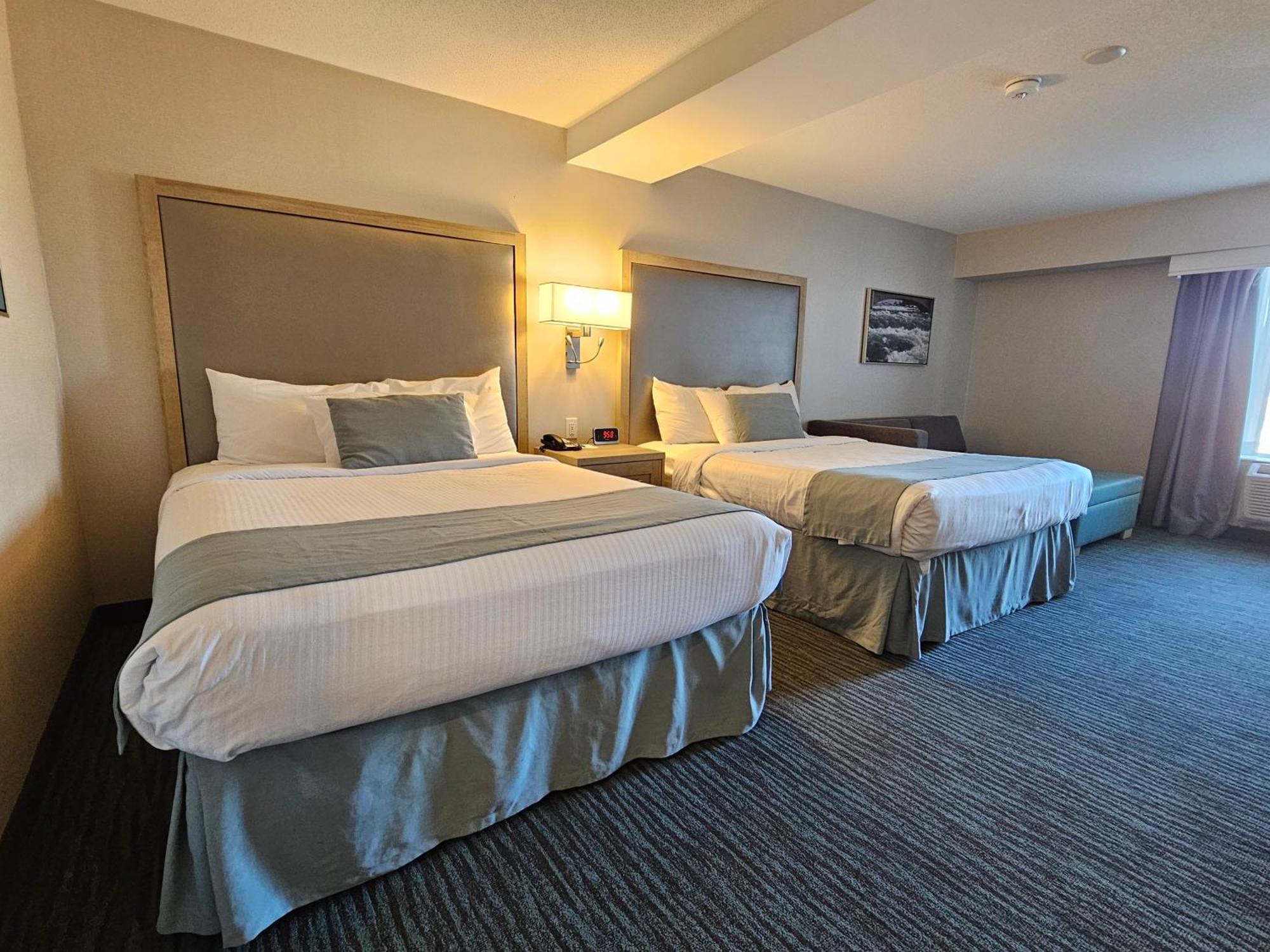 Vittoria Hotel & Suites ไนแอการาฟอลส์ ภายนอก รูปภาพ