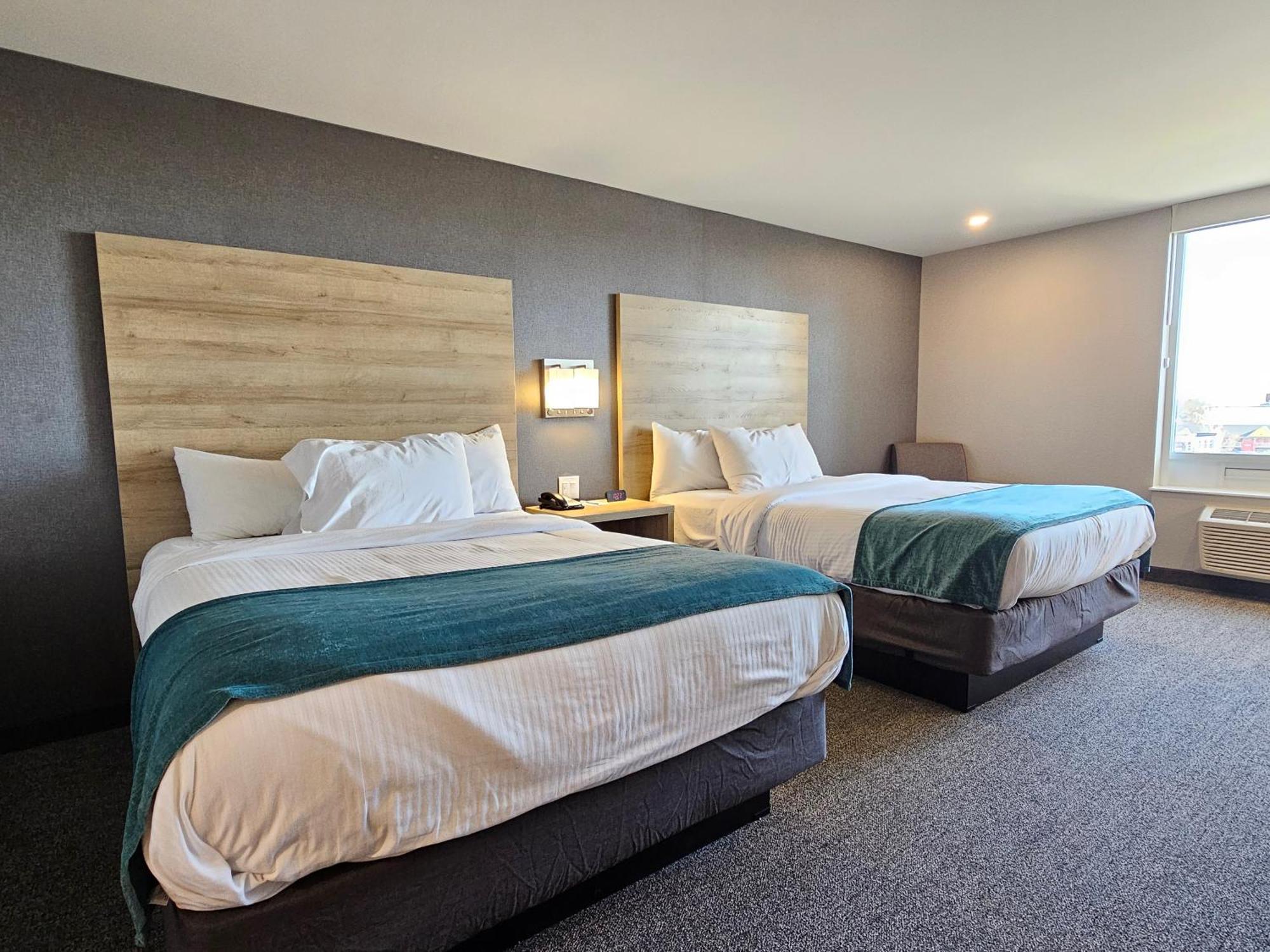 Vittoria Hotel & Suites ไนแอการาฟอลส์ ภายนอก รูปภาพ